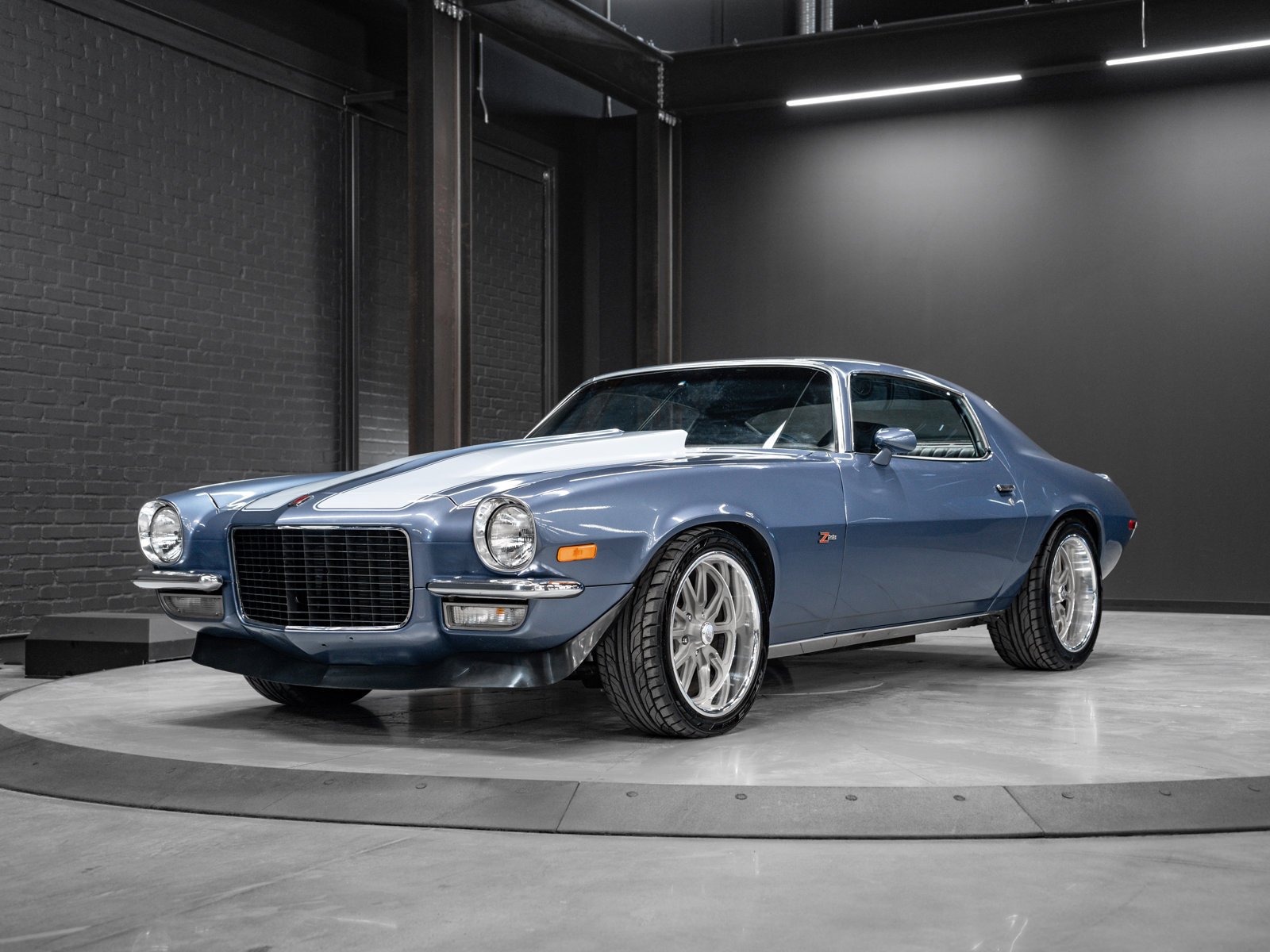 Used 1971 Blue Chevrolet | 502 Big Block | 4-Speed | Pro-Built | Tons of Upgrades image 9